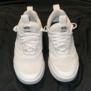 Women’s Vans Ultra range tennis shoes!